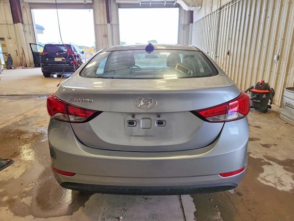 2016 HYUNDAI ELANTRA