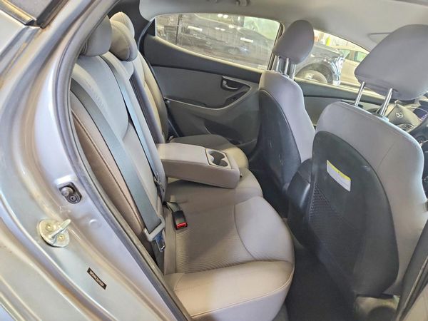 2016 HYUNDAI ELANTRA