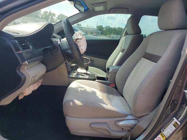 2012 TOYOTA CAMRY