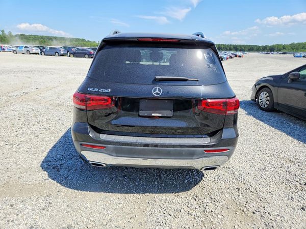 2020 MERCEDES-BENZ GLB GLB250