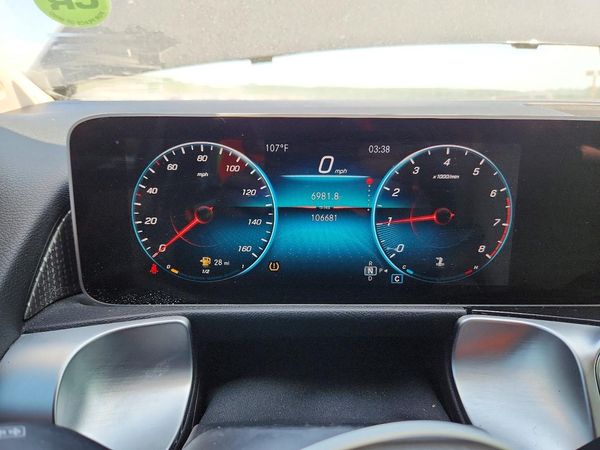 2020 MERCEDES-BENZ GLB GLB250