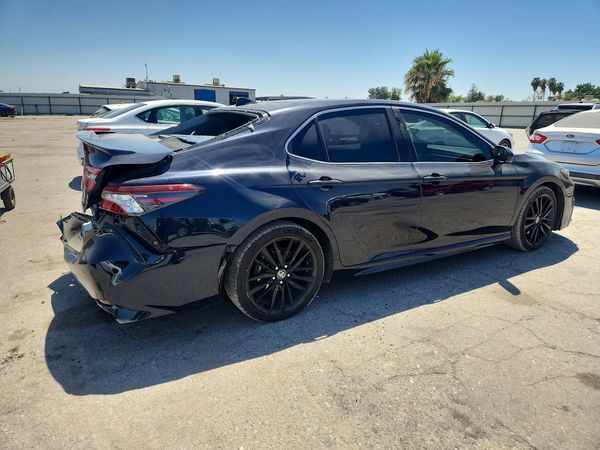 2021 TOYOTA CAMRY