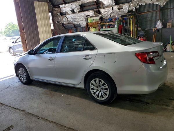 2013 TOYOTA CAMRY
