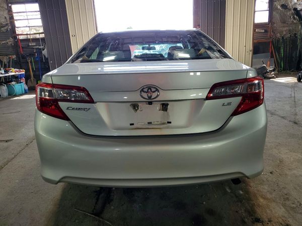 2013 TOYOTA CAMRY