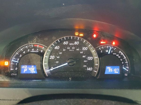 2013 TOYOTA CAMRY