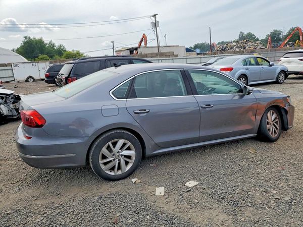 2018 VOLKSWAGEN PASSAT SE, SE w/ Technology