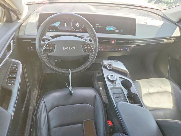 2022 KIA EV6