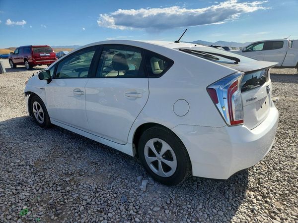 2015 TOYOTA PRIUS