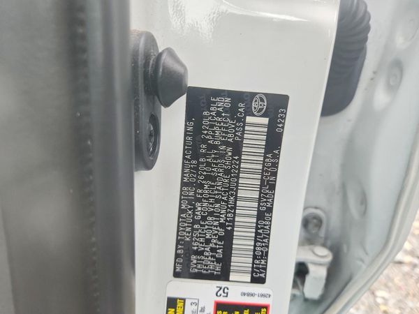 2018 TOYOTA CAMRY