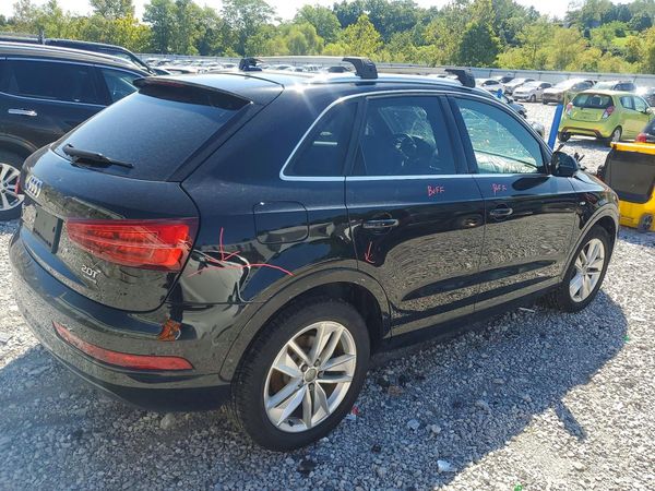 2018 AUDI Q3