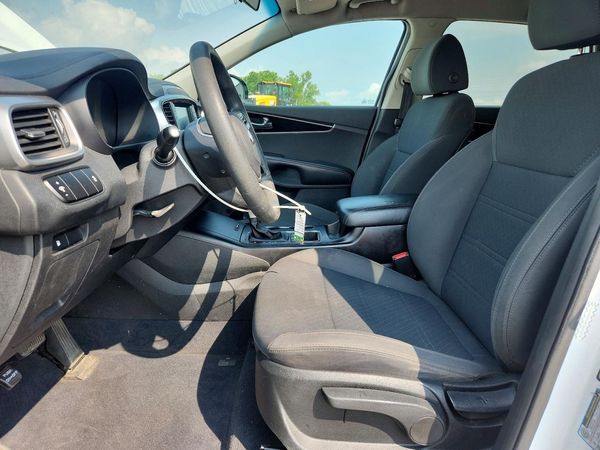 2020 KIA SORENTO L, LX, S