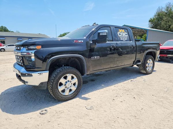 2020 CHEVROLET SILVERADO LT
