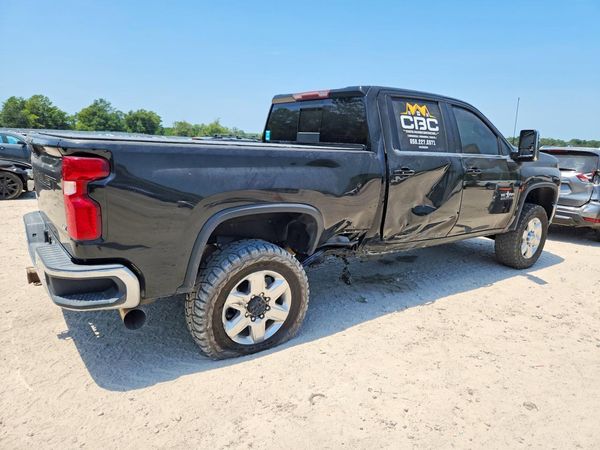 2020 CHEVROLET SILVERADO LT