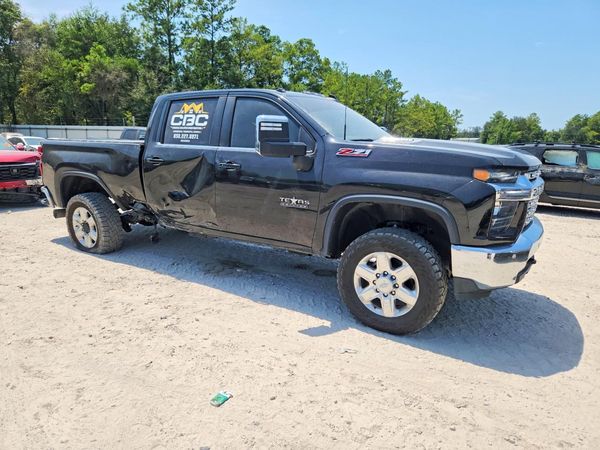 2020 CHEVROLET SILVERADO LT