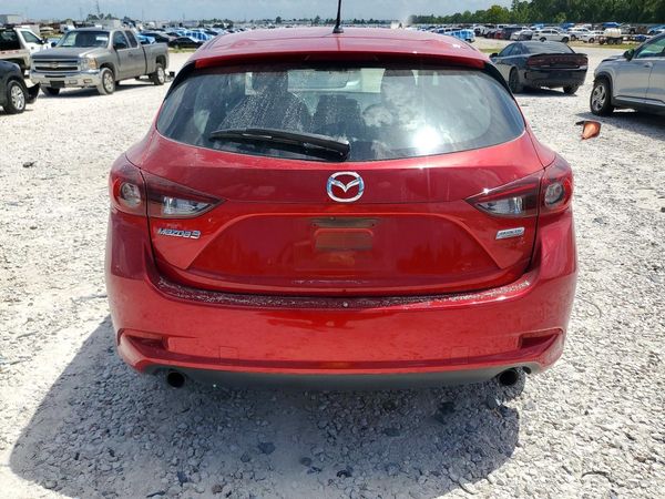 2018 MAZDA 3 Touring