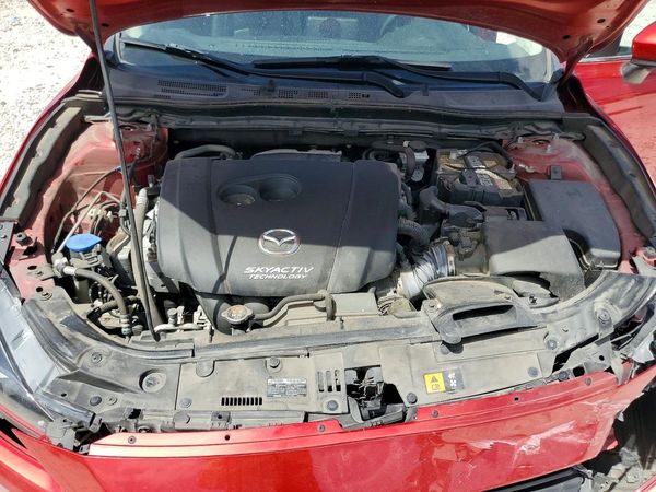 2018 MAZDA 3 Touring