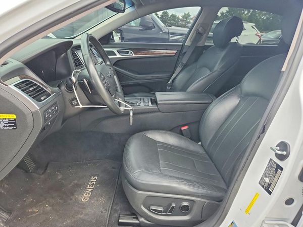 2017 GENESIS G80
