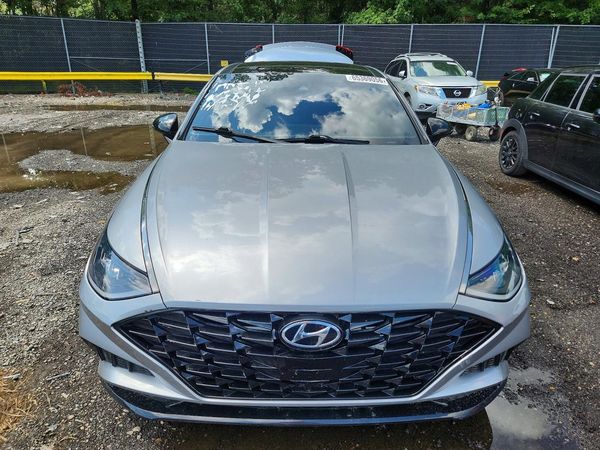 2021 HYUNDAI SONATA