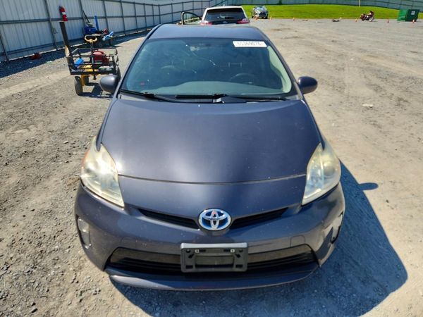 2015 TOYOTA PRIUS