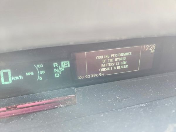 2015 TOYOTA PRIUS