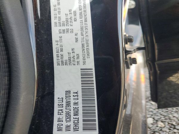 2022 RAM 1500 Laramie — VINS