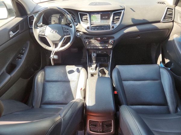 2018 HYUNDAI TUCSON
