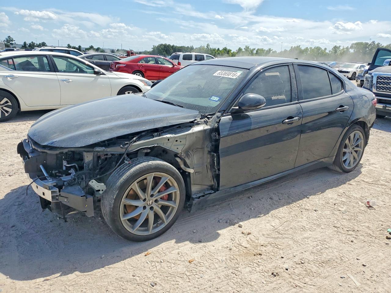 2022 ALFA ROMEO GIULIA TI RWD