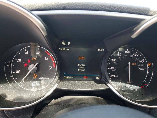 2022 ALFA ROMEO GIULIA TI RWD