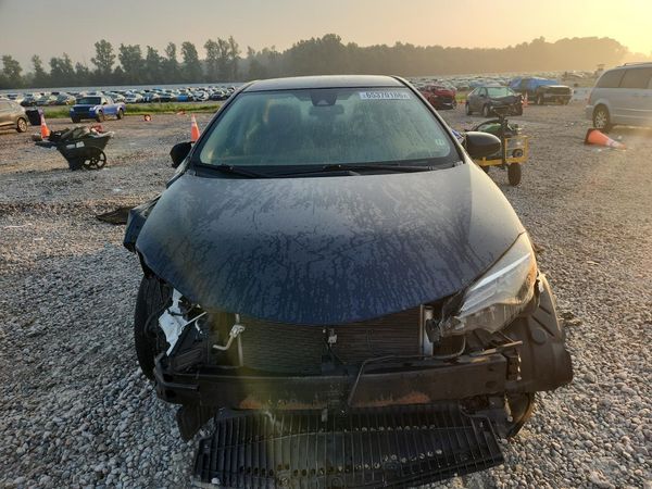 2017 TOYOTA COROLLA