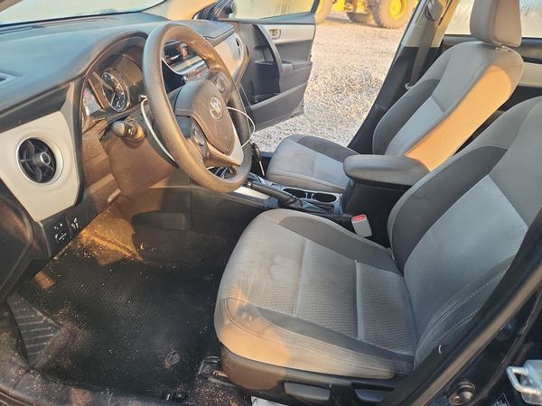2017 TOYOTA COROLLA