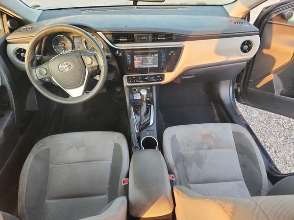 2017 TOYOTA COROLLA