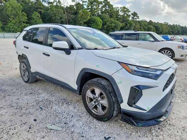 2022 TOYOTA RAV4