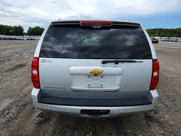 2013 CHEVROLET SUBURBAN LT