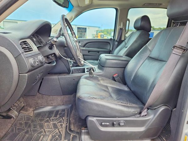 2013 CHEVROLET SUBURBAN LT