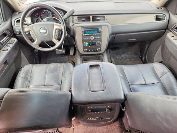 2013 CHEVROLET SUBURBAN LT