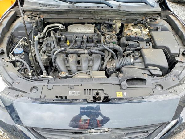2016 MAZDA 3 SV/Base