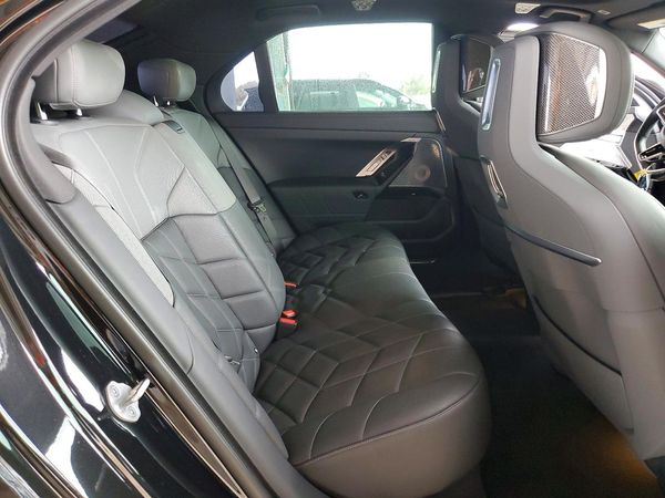 2024 BMW 760 xDrive