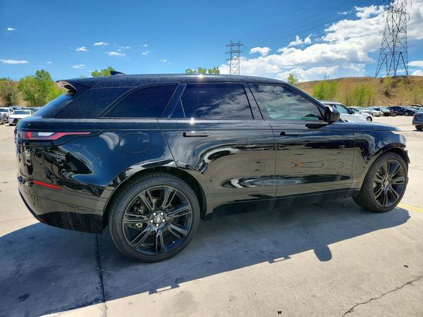 2021 LAND ROVER RANGE ROVER VELAR R-Dynamic S