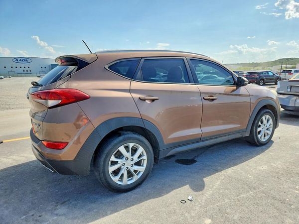 2016 HYUNDAI TUCSON
