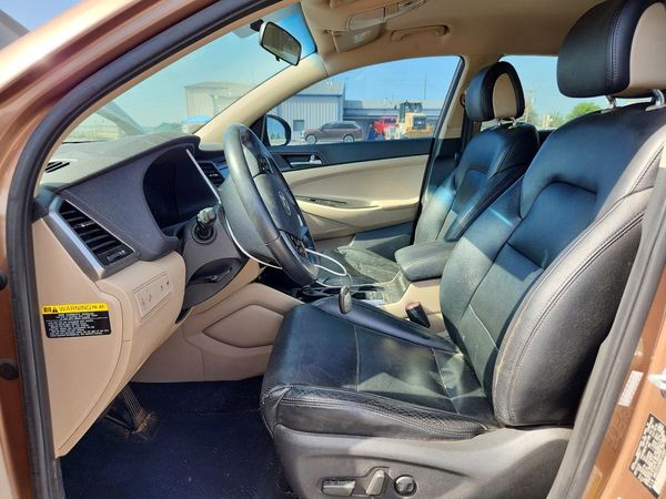 2016 HYUNDAI TUCSON