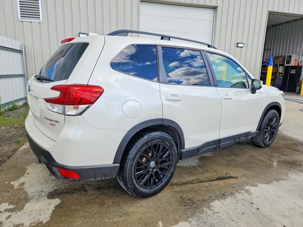 2019 SUBARU FORESTER Base P