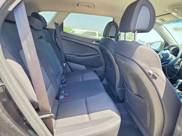 2017 HYUNDAI TUCSON