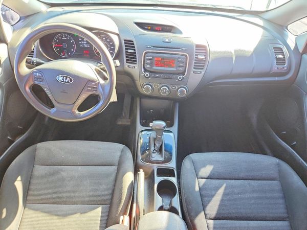 2018 KIA FORTE LX Base