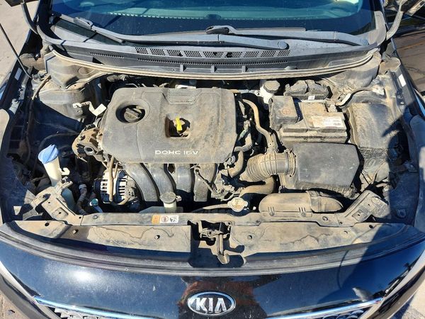 2018 KIA FORTE LX Base