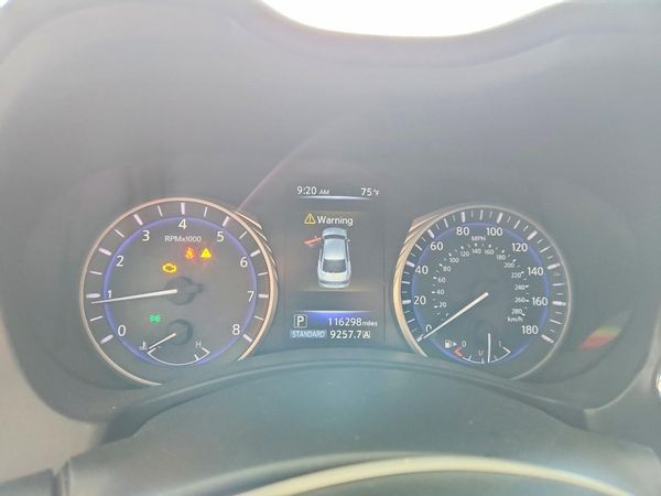 2016 INFINITI Q50