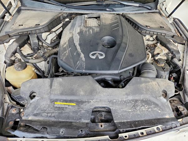 2016 INFINITI Q50