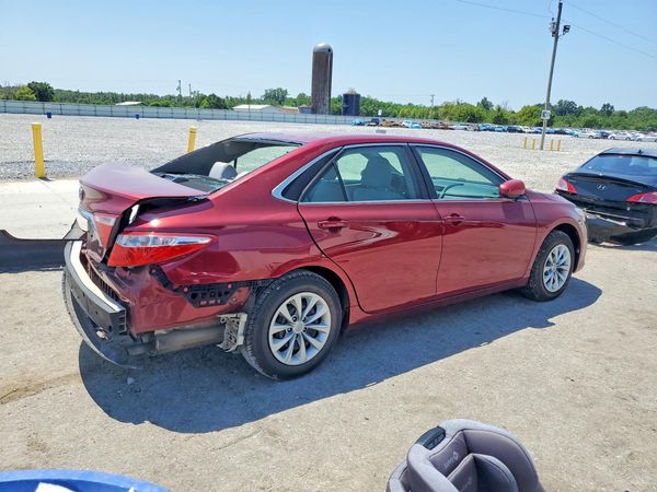 2017 TOYOTA CAMRY