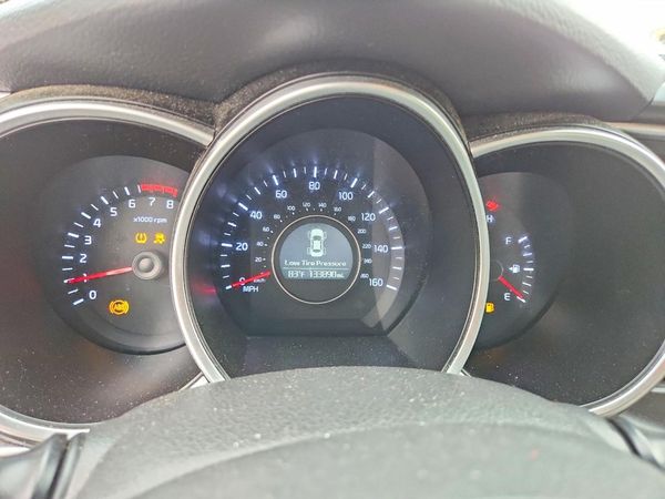 2015 KIA OPTIMA GL - Middle-low