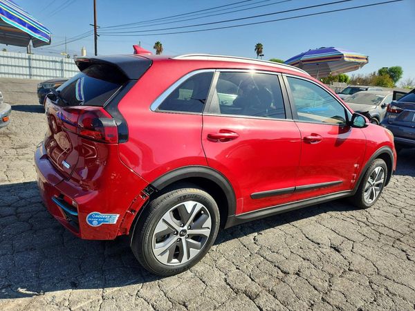 2021 KIA NIRO EX