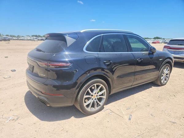 2019 PORSCHE CAYENNE S E-Hybrid